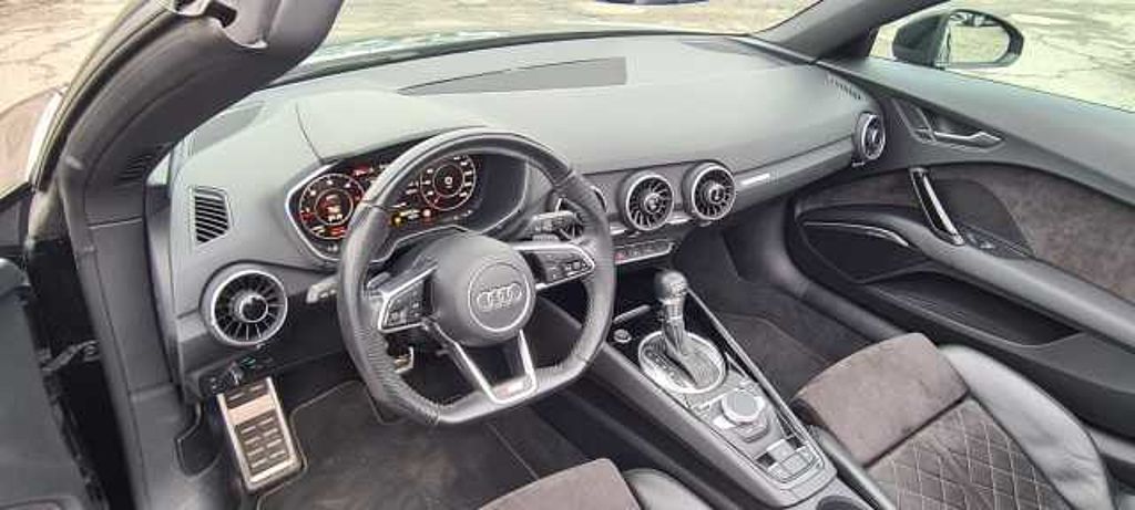 Audi TT Roadster 2.0 TDI quattro S tronic S line  'PROMO'